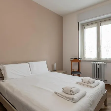 Sweet Near Navigli - Giambellino Apartment